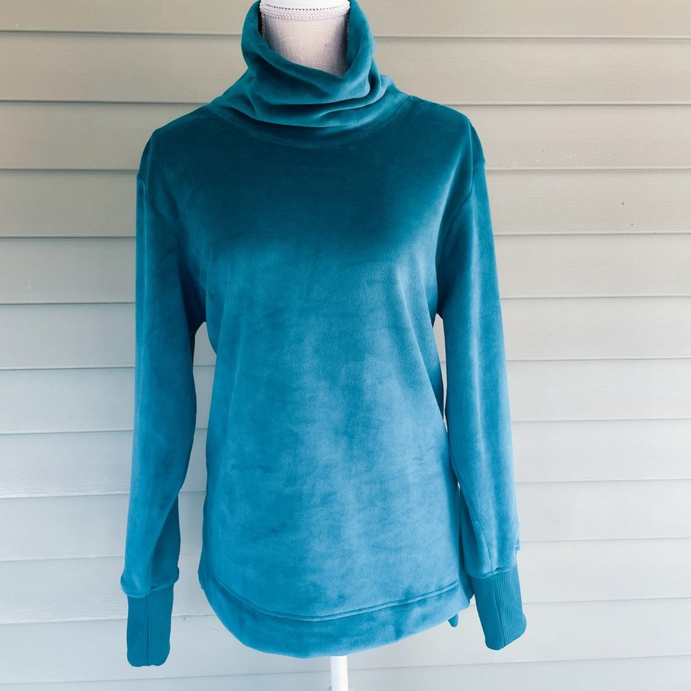 Athletic Works Women's Size Medium Plush Long Sleeve